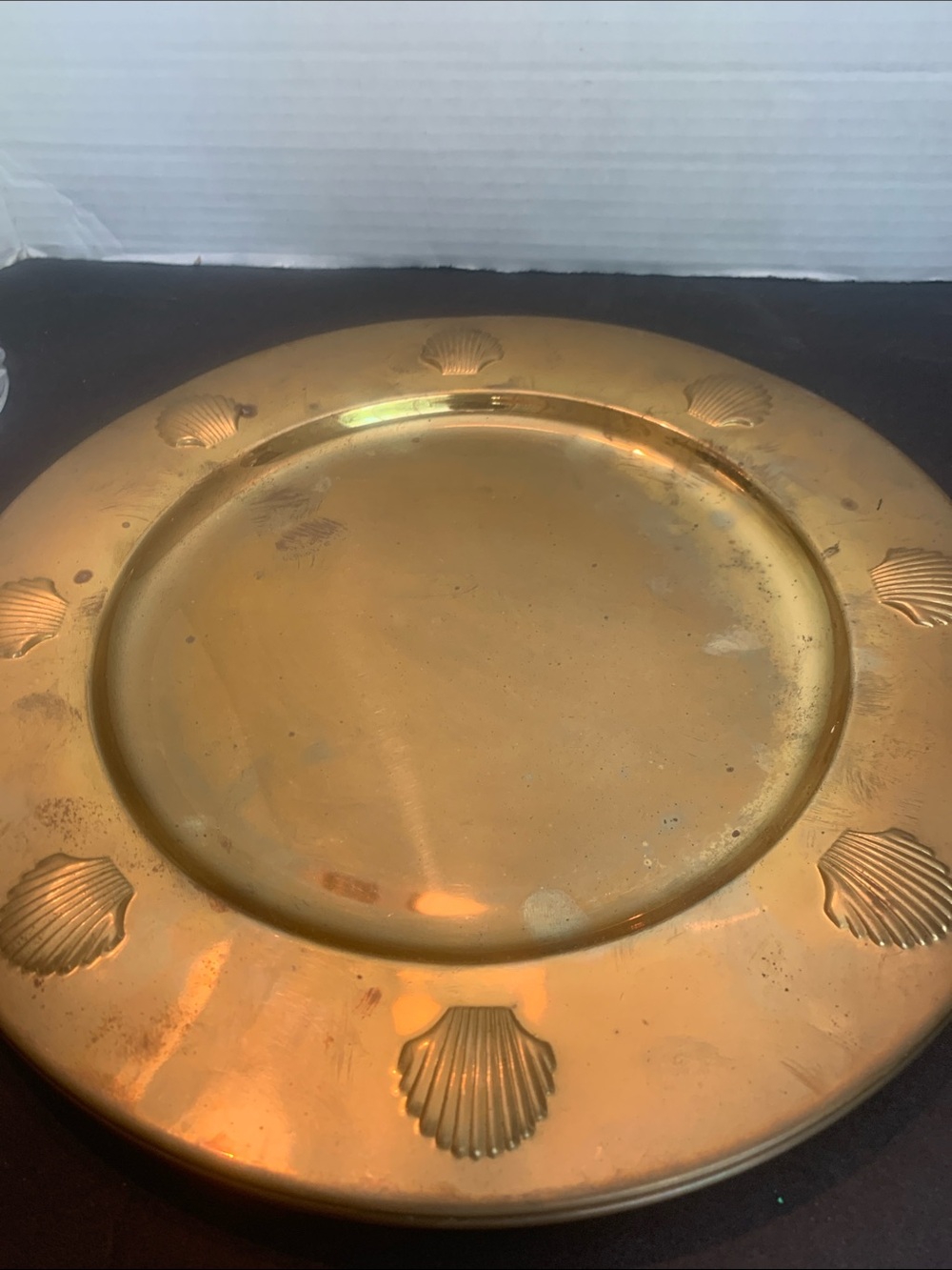 Set of 8 12 inch Brass Shell Plate Chargers - Picture 7 of 10